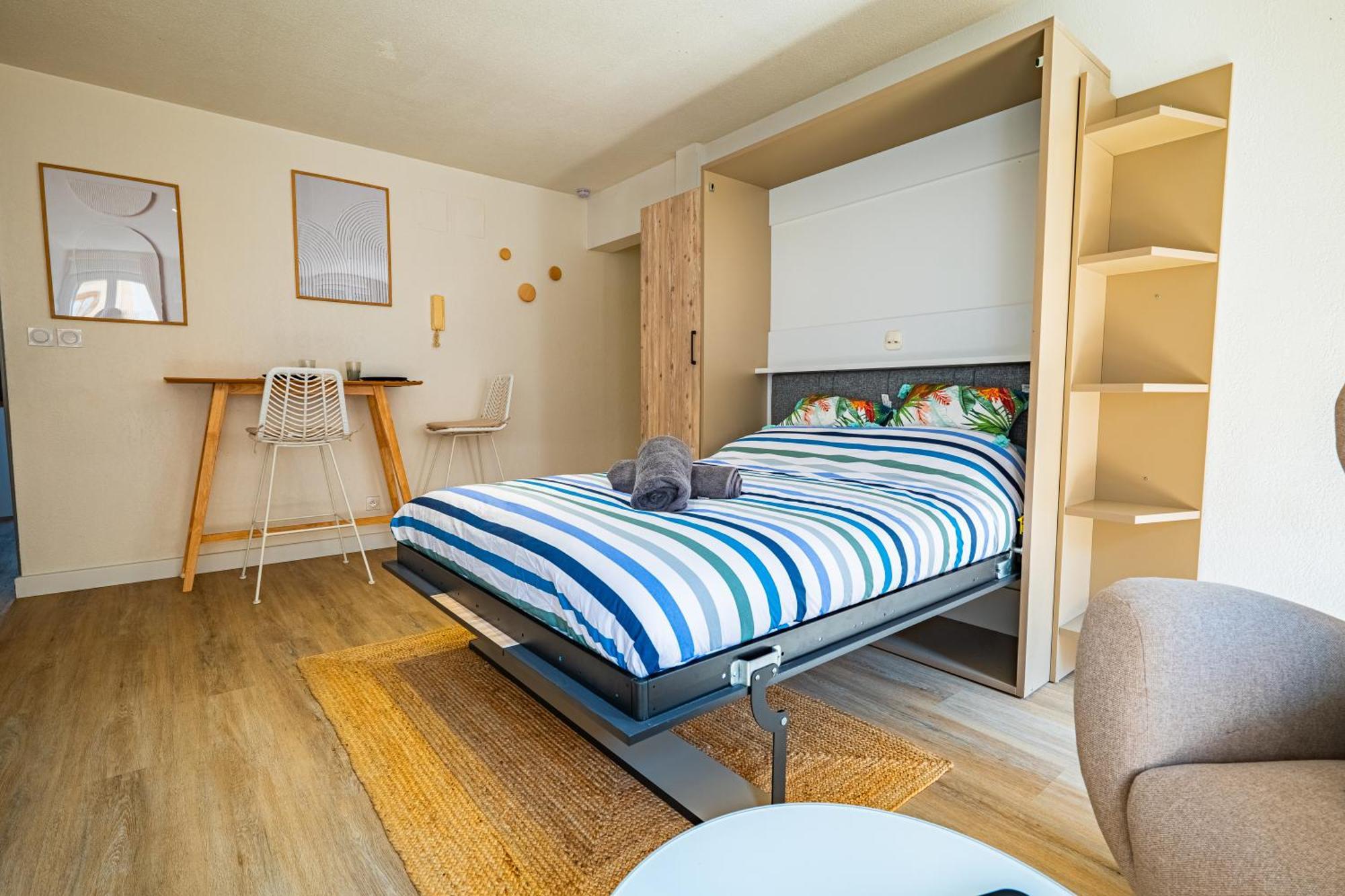 Les Suites Du Castillet 佩皮尼昂 外观 照片